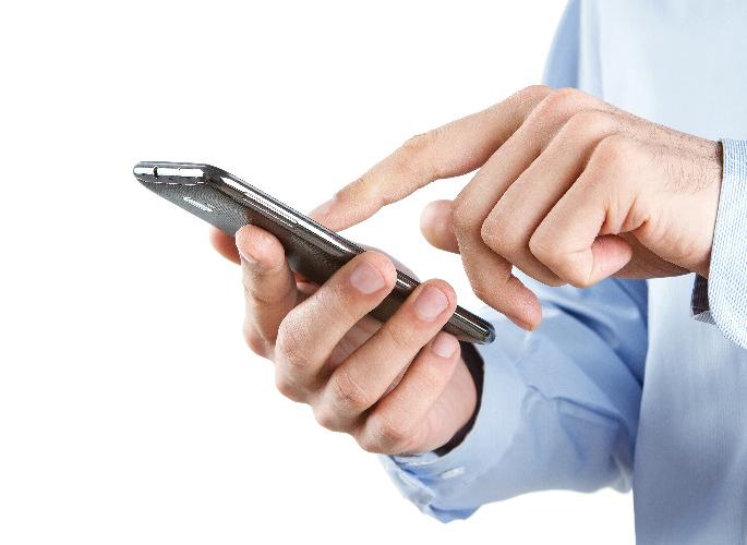 Careful while talking on the phone! Data becomes public, 2 crore customers of VI affected | फोनवर बोलताना सांभाळून! डेटा झाला सार्वजनिक, व्हीआयच्या २ कोटी ग्राहकांना फटका Careful while talking on the phone! Data becomes public, 2 crore customers of VI affected | फोनवर बोलताना सांभाळून! डेटा झाला सार्वजनिक, व्हीआयच्या २ कोटी ग्राहकांना फटका