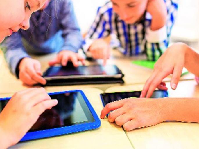 Digital Detox: What do your kids see on the phone? | डिजिटल डिटॉक्स : तुमची मुले फोनवर काय काय बघतात? Digital Detox: What do your kids see on the phone? | डिजिटल डिटॉक्स : तुमची मुले फोनवर काय काय बघतात?