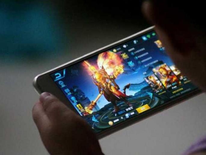 Parents, be careful ...! 'AA' for mother or suicide? Mobile is killing your child | पालकांनो सावधान...! 'आ' आईचा की आत्महत्येचा? मोबाईलमुळे मुलांचा 'गेम' होतोय... Parents, be careful ...! 'AA' for mother or suicide? Mobile is killing your child | पालकांनो सावधान...! 'आ' आईचा की आत्महत्येचा? मोबाईलमुळे मुलांचा 'गेम' होतोय...