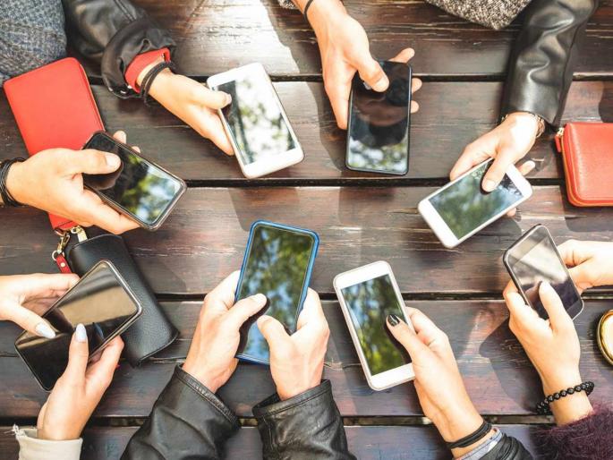 government blocks14 lakh mobile numbers linked to financial fraud | 1.4 लाख मोबाईल नंबर ब्लॉक, 3 लाख सिम बंद; 500 जणांना अटक, सरकारची मोठी कारवाई government blocks14 lakh mobile numbers linked to financial fraud | 1.4 लाख मोबाईल नंबर ब्लॉक, 3 लाख सिम बंद; 500 जणांना अटक, सरकारची मोठी कारवाई