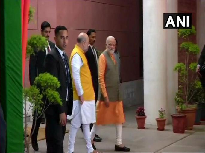 lok sabha elections bjp announced 36 candidates in second list sambit patra will contest from puri | Lok Sabha Election 2019 : भाजपाची दुसरी यादी जाहीर, पुरीतून संबित पात्रा यांना उमेदवारी lok sabha elections bjp announced 36 candidates in second list sambit patra will contest from puri | Lok Sabha Election 2019 : भाजपाची दुसरी यादी जाहीर, पुरीतून संबित पात्रा यांना उमेदवारी