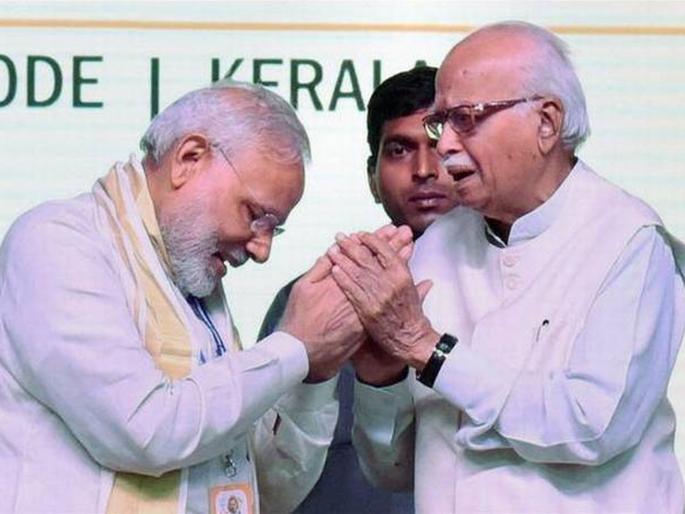 pm narendra modi on veteran bjp leader lk advani advani ji perfectly sums up the true essence of bjp | अडवाणींनी खेचले कान, मोदींनी केला शाब्दिक सन्मान! pm narendra modi on veteran bjp leader lk advani advani ji perfectly sums up the true essence of bjp | अडवाणींनी खेचले कान, मोदींनी केला शाब्दिक सन्मान!