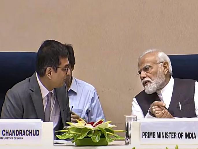 ...then Prime Minister Narendra Modi called me, Chief Justice D. Y, Chandrachud mentioned the incident | ...तेव्हा मोदींनी केला होता मला फोन, दिला होता असा सल्ला, सरन्यायाधीश चंद्रचूड यांनी उघड केलं गुपित   