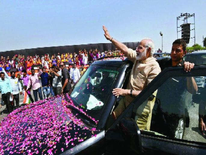 Give me the birthplace of poison, Modi visits Vadnagar; Bring to the memories | विष पचविण्याची ताकद मला जन्मगावाने दिली, मोदींची वडनगरला भेट; आठवणींना दिला उजाळा Give me the birthplace of poison, Modi visits Vadnagar; Bring to the memories | विष पचविण्याची ताकद मला जन्मगावाने दिली, मोदींची वडनगरला भेट; आठवणींना दिला उजाळा