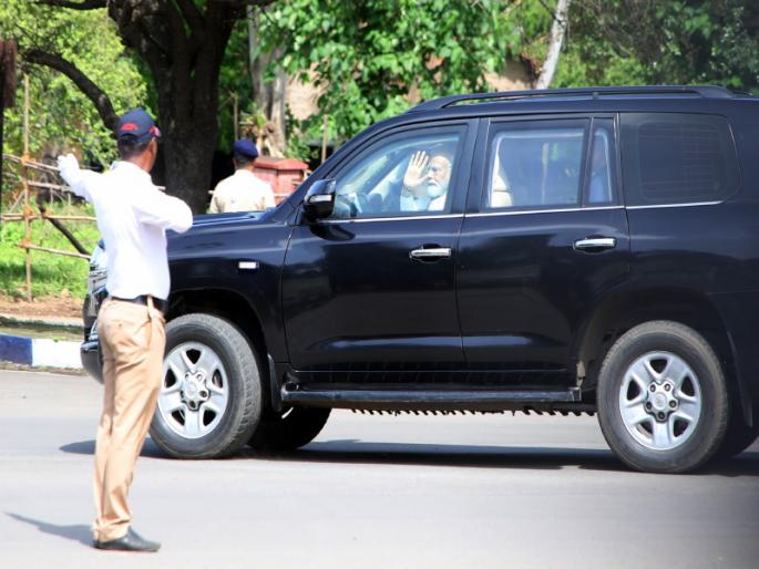 Business closed for 8 days due to security during narendra modi visit The municipality should waive road charges | मोदींच्या दौऱ्यात सुरक्षेच्या कारणास्तव ८ दिवस व्यवसाय बंद; पालिकेने पथारी शुल्क माफ करावे Business closed for 8 days due to security during narendra modi visit The municipality should waive road charges | मोदींच्या दौऱ्यात सुरक्षेच्या कारणास्तव ८ दिवस व्यवसाय बंद; पालिकेने पथारी शुल्क माफ करावे
