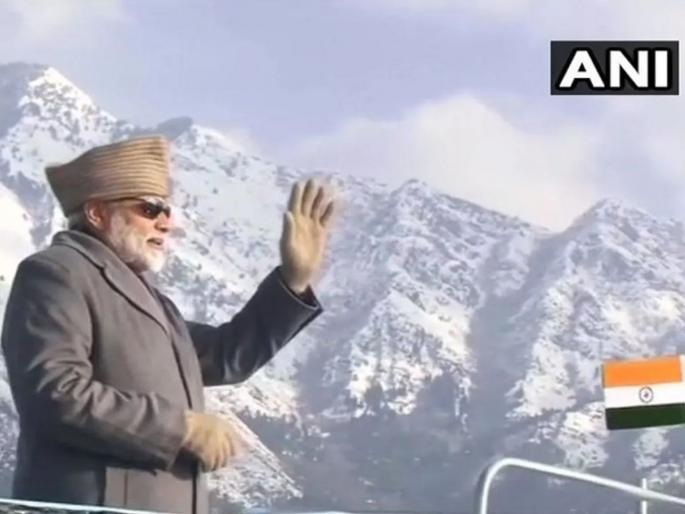 After The Abrogation Of Article 370 People From Outside Jammu And Kashmir Bought Seven Plots | कलम ३७० हटवल्यानंतर जम्मू-काश्मीरमध्ये किती जणांनी जमीन खरेदी केली? मोदी सरकारनं सांगितलं