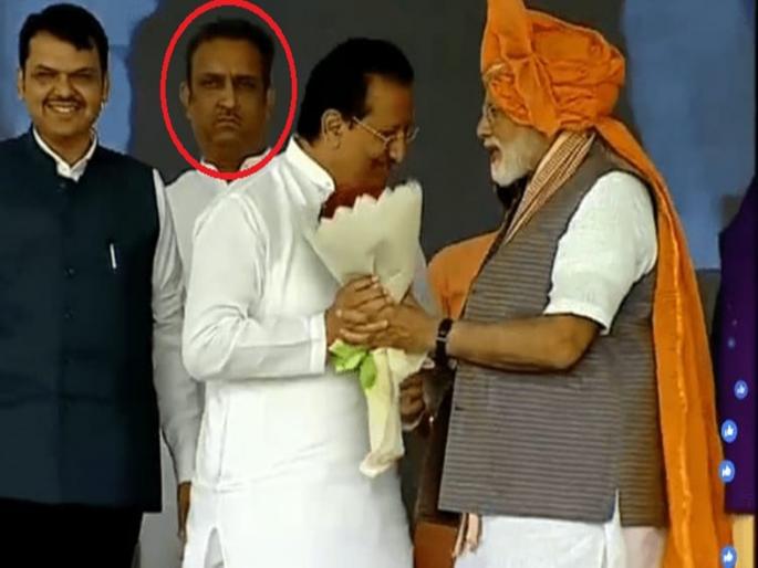 lok sabha election 2019 Dhananjay Munde speech narendra modi | सैनिकांचा अवमान करणारे मोदींना व्यासपीठावर कसे चालतात : धनंजय मुंडे lok sabha election 2019 Dhananjay Munde speech narendra modi | सैनिकांचा अवमान करणारे मोदींना व्यासपीठावर कसे चालतात : धनंजय मुंडे