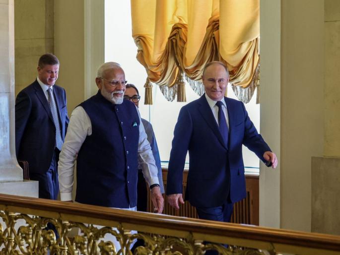 PM Modi's call on Putin on his 73rd birthday, what did they talk | पुतिन यांच्या 73व्या वाढदिवसानिमित्त पंतप्रधान मोदींचा फोन, काय बोलणं झालं? PM Modi's call on Putin on his 73rd birthday, what did they talk | पुतिन यांच्या 73व्या वाढदिवसानिमित्त पंतप्रधान मोदींचा फोन, काय बोलणं झालं?