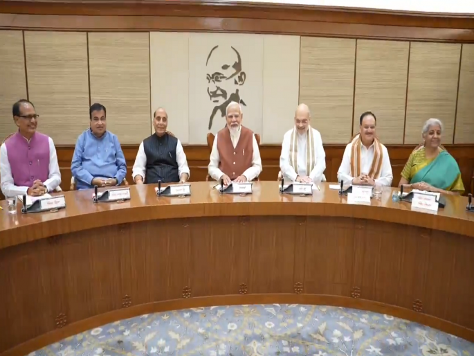 Portfolio Allocation In Modi Cabinet 3.0 : Modi Government Ministry Allocation Announced; Ministry of Home-Defense-Foreign-Highways-Railways to BJP | मोदी सरकारचे खातेवाटप जाहीर; गृह, संरक्षण, अर्थ, परराष्ट्र, महामार्ग अन् रेल्वे मंत्रालय भाजपकडे... Portfolio Allocation In Modi Cabinet 3.0 : Modi Government Ministry Allocation Announced; Ministry of Home-Defense-Foreign-Highways-Railways to BJP | मोदी सरकारचे खातेवाटप जाहीर; गृह, संरक्षण, अर्थ, परराष्ट्र, महामार्ग अन् रेल्वे मंत्रालय भाजपकडे...