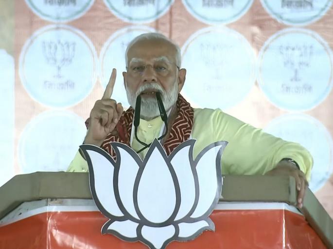 Lok Sabha Election 2024: CAA, Reservation and Ram Mandir Decision..; 5 guarantees given by PM Narendra Modi from Bengal | CAA, आरक्षण अन् राम मंदिराचा निर्णय..; PM नरेंद्र मोदींनी दिल्या 5 गॅरंटी Lok Sabha Election 2024: CAA, Reservation and Ram Mandir Decision..; 5 guarantees given by PM Narendra Modi from Bengal | CAA, आरक्षण अन् राम मंदिराचा निर्णय..; PM नरेंद्र मोदींनी दिल्या 5 गॅरंटी