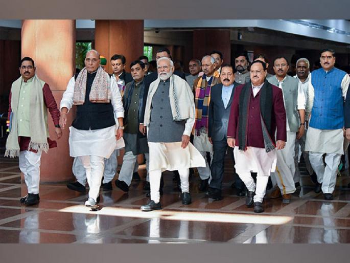 Parliament, Narendra Modi BJP Parliamentary Party Meeting, slams congress over parliament security breach | विरोधकांनी विरोधी पक्षातच राहण्याचं ठरवलंय; PM नरेंद्र मोदींचा विरोधकांवर घणाघात Parliament, Narendra Modi BJP Parliamentary Party Meeting, slams congress over parliament security breach | विरोधकांनी विरोधी पक्षातच राहण्याचं ठरवलंय; PM नरेंद्र मोदींचा विरोधकांवर घणाघात