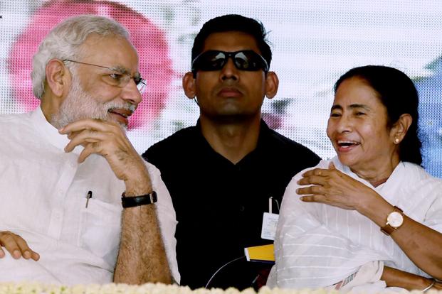 I am sending sweet but will Not vote to Modi Says Mamta Banajree | मोदीजी, मिठाई पाठवली म्हणून मत देणार नाही, ममता यांची गुगली 