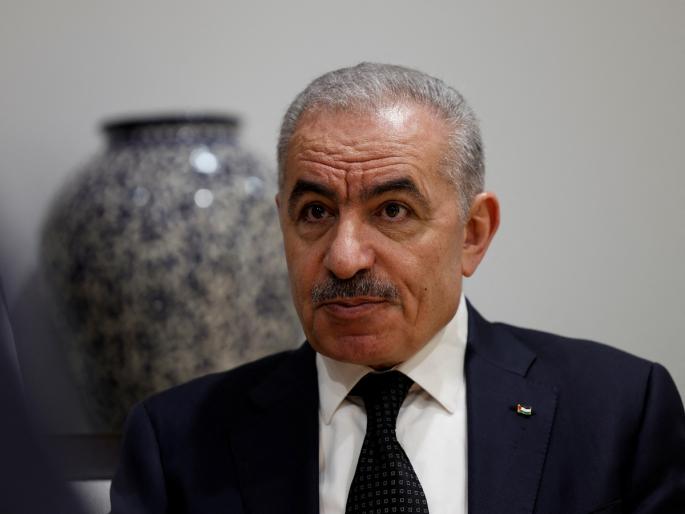 Palestinian Prime Minister Mohammad Shtayyeh submits resignation to President Abbas | इस्रायल-हमास युद्धादरम्यान पॅलेस्टाइनचे पंतप्रधान मोहम्मद शतायेह यांचा राजीनामा! जाणून घ्या, कारण... Palestinian Prime Minister Mohammad Shtayyeh submits resignation to President Abbas | इस्रायल-हमास युद्धादरम्यान पॅलेस्टाइनचे पंतप्रधान मोहम्मद शतायेह यांचा राजीनामा! जाणून घ्या, कारण...