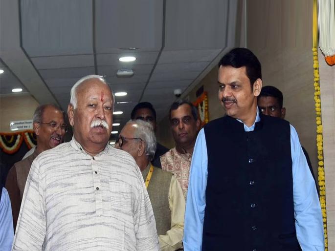 maharashtra assembly vidhan sabha election 2024 devendra fadnavis reaches rss headquarters after polling 20 minutes discussion with mohan bhagwat | मतदान आटोपल्यावर फडणवीस पोहोचले संघ मुख्यालयात; सरसंघचालकांशी २० मिनिटे चर्चा maharashtra assembly vidhan sabha election 2024 devendra fadnavis reaches rss headquarters after polling 20 minutes discussion with mohan bhagwat | मतदान आटोपल्यावर फडणवीस पोहोचले संघ मुख्यालयात; सरसंघचालकांशी २० मिनिटे चर्चा