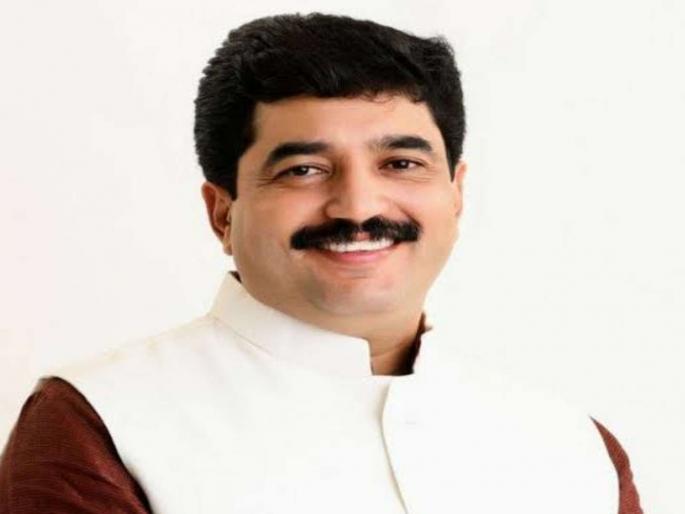 Chandrakant Patil joined hands with Muralidhar Mohol | चंद्रकांत पाटील यांना दिली साथ; मुरलीधर मोहोळ यांना गवसली महापौरपदाची वाट Chandrakant Patil joined hands with Muralidhar Mohol | चंद्रकांत पाटील यांना दिली साथ; मुरलीधर मोहोळ यांना गवसली महापौरपदाची वाट
