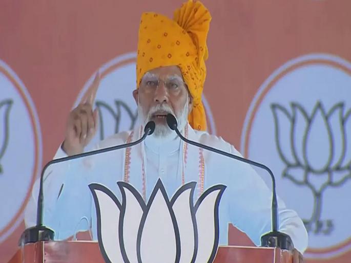 Special Article - Low polling in the first phase has raised BJP's anxiety, making Modi emotional | पहिल्या फेरीत झटका बसलाय; विषारी भाषणे फुग्यात हवा भरू शकतील?