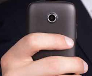 The girl's bathing video was made: Incident happened Dhantoli area of Nagpur | तरुणीच्या आंघोळीचा व्हिडीओ बनविला : नागपूरच्या धंतोली भागातील प्रकार The girl's bathing video was made: Incident happened Dhantoli area of Nagpur | तरुणीच्या आंघोळीचा व्हिडीओ बनविला : नागपूरच्या धंतोली भागातील प्रकार