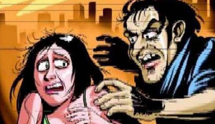 nashikroad,women,Molestation,crime,registered | नाशिकरोडला तरुणीचा पाठलाग करून विनयभंग nashikroad,women,Molestation,crime,registered | नाशिकरोडला तरुणीचा पाठलाग करून विनयभंग