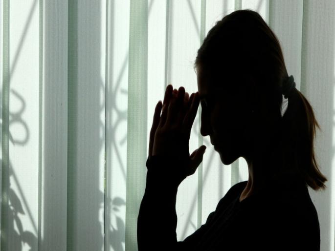 Husband's friend sent pornographic photos, messages; crime registred in chinchwad | पतीच्या मित्रानेच पाठविले अश्लिल मेसेज आणि फोटो ; चिंचवडमध्ये एका विरोधात गुन्हा दाखल Husband's friend sent pornographic photos, messages; crime registred in chinchwad | पतीच्या मित्रानेच पाठविले अश्लिल मेसेज आणि फोटो ; चिंचवडमध्ये एका विरोधात गुन्हा दाखल