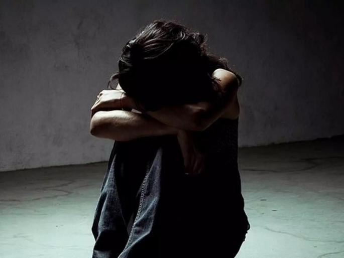 coming to Pune from Nagpur girl was molested Are you having an affair with someone | Pimpri Chinchwad Crime | "तुझं कोणासोबत अफेअर आहे का...?" नागपुरने पुण्यात येत केला तरुणीचा विनयभंग coming to Pune from Nagpur girl was molested Are you having an affair with someone | Pimpri Chinchwad Crime | "तुझं कोणासोबत अफेअर आहे का...?" नागपुरने पुण्यात येत केला तरुणीचा विनयभंग