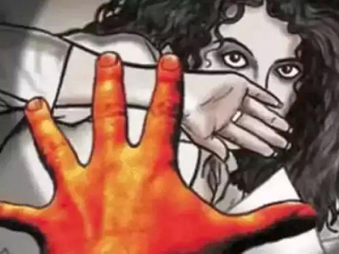 Sexual abuse of a minor girl, defamation through social media | अल्पवयीन मुलीवर लैंगिक अत्याचार, साेशल मीडियाच्या माध्यमातून बदनामी