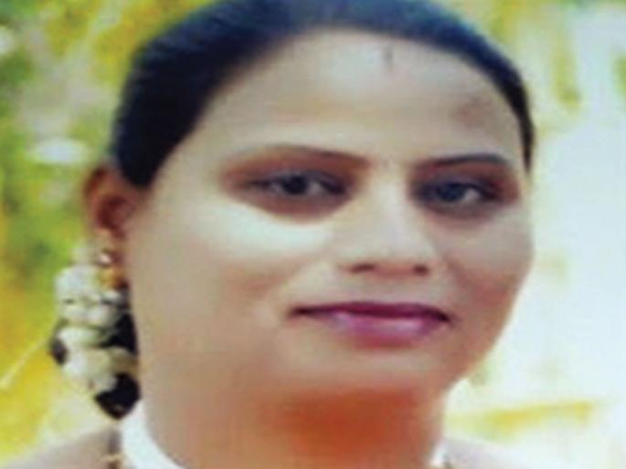 Mother's death during childbirth, two children under the care of a doctor | प्रसूतीदरम्यान मातेचा मृत्यू, दोन बालके डॉक्टरांच्या निगराणीत Mother's death during childbirth, two children under the care of a doctor | प्रसूतीदरम्यान मातेचा मृत्यू, दोन बालके डॉक्टरांच्या निगराणीत