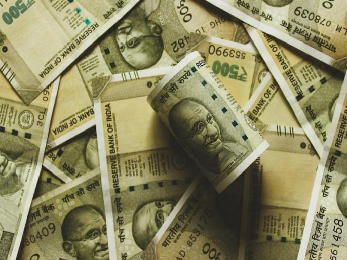 Taruna fraud of Rs 8 lakh by saying that the parcel is stuck in the customs office | पार्सल कस्टम ऑफीसमध्ये अडकल्याचे सांगून तरुणाची ८ लाख रुपयांची फसवणूक Taruna fraud of Rs 8 lakh by saying that the parcel is stuck in the customs office | पार्सल कस्टम ऑफीसमध्ये अडकल्याचे सांगून तरुणाची ८ लाख रुपयांची फसवणूक