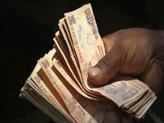 Sick nurse wandering for money | आजारी झालेल्या परिचारिकेची पैशांसाठी भटकंती