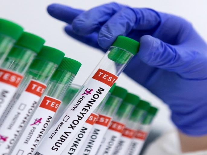 after hmpv virus china found cluster of new mpox strain | HMPV नंतर चीनमध्ये आता Mpox व्हायरसचा नवा स्ट्रेन मिळाल्याने हाहाकार after hmpv virus china found cluster of new mpox strain | HMPV नंतर चीनमध्ये आता Mpox व्हायरसचा नवा स्ट्रेन मिळाल्याने हाहाकार