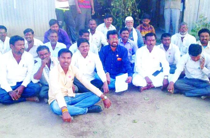 Chikhli: Monsanto filed a criminal case against the company | चिखली : मोन्सॅन्टो कंपनीविरुद्ध चिखलीत गुन्हा दाखल Chikhli: Monsanto filed a criminal case against the company | चिखली : मोन्सॅन्टो कंपनीविरुद्ध चिखलीत गुन्हा दाखल