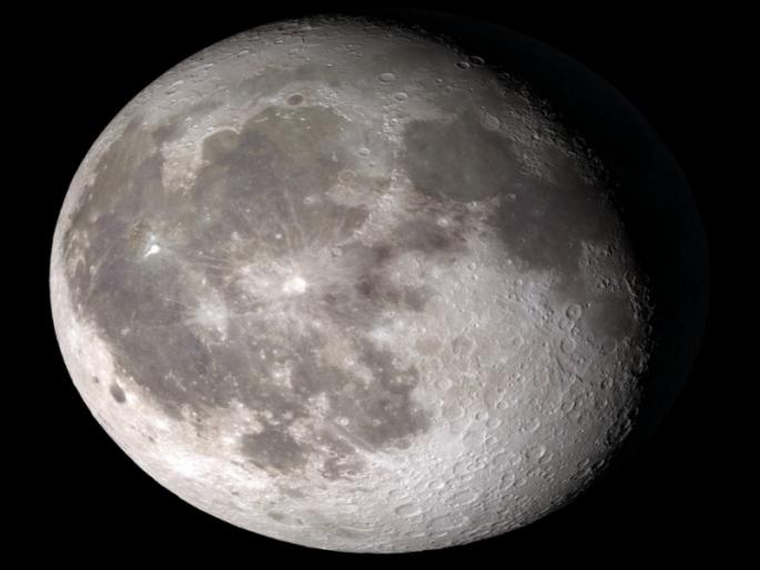 froud to women by saying to buy land on moon | चंद्रावर जमीन खरेदीचा माेह पुण्यातील महिलेला पडला महागात froud to women by saying to buy land on moon | चंद्रावर जमीन खरेदीचा माेह पुण्यातील महिलेला पडला महागात