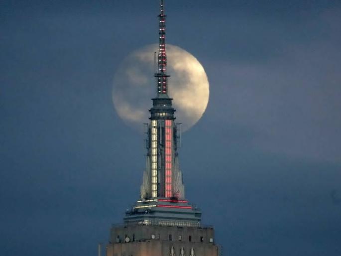 isro will launch satellite on Monday | चंद्रलोकीचा वेध घेणारे ''विक्रम अन् प्रज्ञान''  सोमवारी पहाटे झेपावणार 