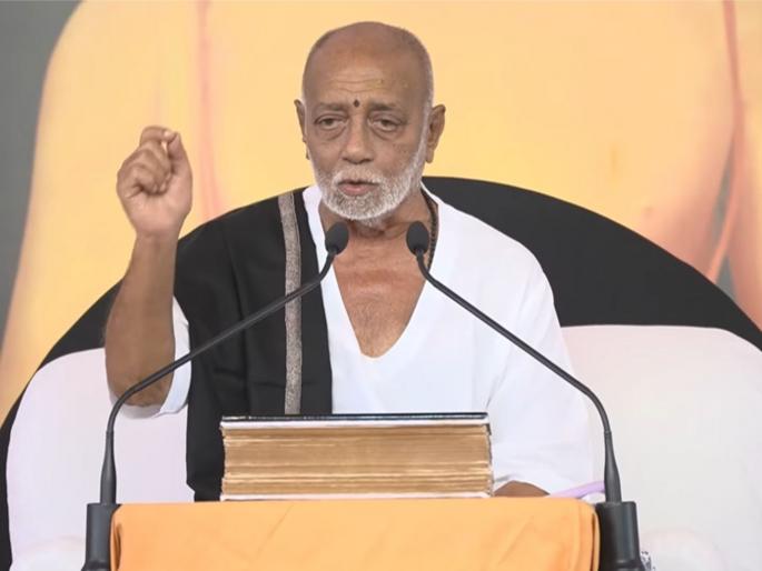 Teach your children not just with words, but with behavior like Mahatma Gandhi - Morari Bapu | केवळ शब्दांनी नव्हे, तर आपल्या मुलांना महात्मा गांधीजींप्रमाणे वर्तनातून शिकवा -मोरारीबापू