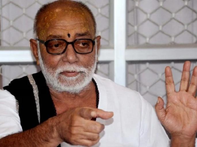 Morari Bapu Will Contribute Five Crore For Ram Temple In Ayodhya VHP Will Collect From Hindu Devotee | अयोध्येतील राम मंदिरासाठी ५ कोटींची देणगी, प्रसिद्ध कथावाचक मोरारी बापूंची घोषणा  Morari Bapu Will Contribute Five Crore For Ram Temple In Ayodhya VHP Will Collect From Hindu Devotee | अयोध्येतील राम मंदिरासाठी ५ कोटींची देणगी, प्रसिद्ध कथावाचक मोरारी बापूंची घोषणा