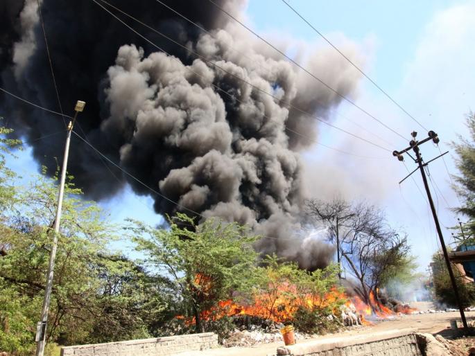 Morwadi fire case: | मोरवाडी आग प्रकरण: पर्यावरणास हानी पोहोचविल्याप्रकरणी अमृतेश्वरला दहा लाख दंड, पालिकेची कारवाई