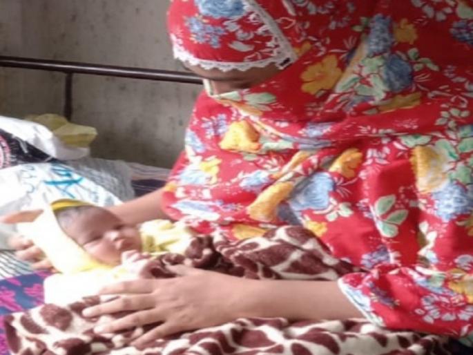 For the first time since birth, the corona-free mother took girl in her arms | जन्मानंतर पहिल्यांदाच चिमुकली विसावली कोरोनामुक्त आईच्या कुशीत For the first time since birth, the corona-free mother took girl in her arms | जन्मानंतर पहिल्यांदाच चिमुकली विसावली कोरोनामुक्त आईच्या कुशीत
