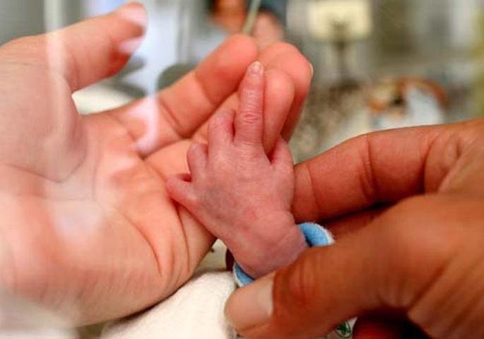 Mother got the surprise when she discovered that her child was alive | बाळ गमावल्याचं दुःख उराशी बाळगून ती ३० वर्षं जगली... पुढे जे झालं ते अकल्पित होतं! Mother got the surprise when she discovered that her child was alive | बाळ गमावल्याचं दुःख उराशी बाळगून ती ३० वर्षं जगली... पुढे जे झालं ते अकल्पित होतं!