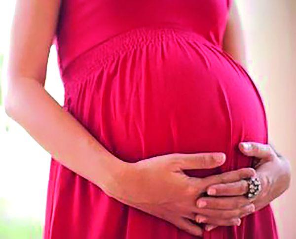 1,400 mothers at risk in Palghar district | पालघर जिल्ह्यात जोखमीच्या १,४०० माता 1,400 mothers at risk in Palghar district | पालघर जिल्ह्यात जोखमीच्या १,४०० माता