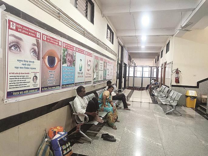 Government hospitals in Chhatrapati Sambhajinagar district are just namesakes; 125 km journey for surgery | छत्रपती संभाजीनगर जिल्ह्यातील सरकारी दवाखाने नावालाच; शस्त्रक्रियेसाठी सव्वाशे किमीचा प्रवास Government hospitals in Chhatrapati Sambhajinagar district are just namesakes; 125 km journey for surgery | छत्रपती संभाजीनगर जिल्ह्यातील सरकारी दवाखाने नावालाच; शस्त्रक्रियेसाठी सव्वाशे किमीचा प्रवास