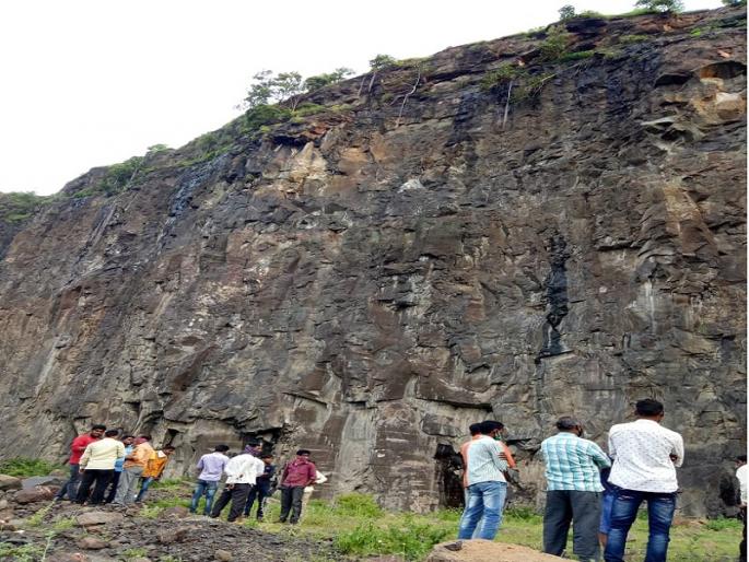 Shocking! Depression due to not getting the expected marks; The girl committed suicide after tying rakhi to her brother | धक्कादायक ! अपेक्षित गुण न मिळाल्याने नैराश्य; तरुणीने भावाला राखी बांधल्यानंतर केली आत्महत्या Shocking! Depression due to not getting the expected marks; The girl committed suicide after tying rakhi to her brother | धक्कादायक ! अपेक्षित गुण न मिळाल्याने नैराश्य; तरुणीने भावाला राखी बांधल्यानंतर केली आत्महत्या