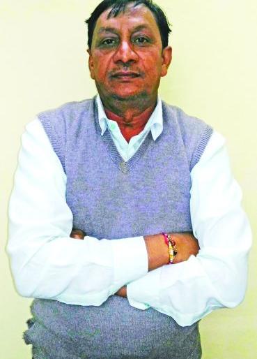 Jara Hatke: The walking moving 'Telephone' directory ; Premraj Davande | जरा हटके : चालती फिरती टेलिफोन ‘डिरेक्टरी’ ; प्रेमराज दवंडे