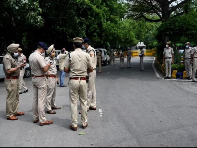 MP Crime News indore MPPSC student end his life at home | हिरव्या बांगड्या, टिकली, साडी अन्... नवरीसारखा मेकअप करुन विद्यार्थ्याने मृत्यूला कवटाळले