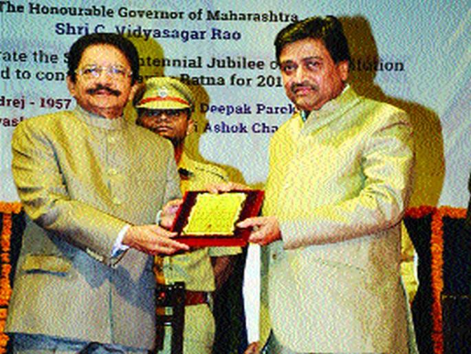 Bring creativity, innovation and excellence in every field - the governor | प्रत्येक क्षेत्रात सर्जनशीलता, नवकल्पना आणि उत्कृष्टता आणावी - राज्यपाल Bring creativity, innovation and excellence in every field - the governor | प्रत्येक क्षेत्रात सर्जनशीलता, नवकल्पना आणि उत्कृष्टता आणावी - राज्यपाल