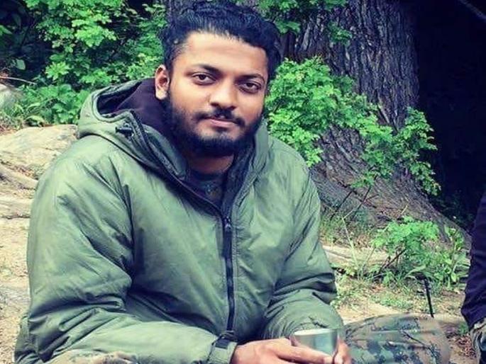 34 years Major Kaustubh Rane from maharashtra was martyred in Jammu Kashmir Attack | महाराष्ट्रपुत्र शहीद! आईने एकुलता एक पुत्र गमावला तर चिमुकल्याने पिता... 34 years Major Kaustubh Rane from maharashtra was martyred in Jammu Kashmir Attack | महाराष्ट्रपुत्र शहीद! आईने एकुलता एक पुत्र गमावला तर चिमुकल्याने पिता...