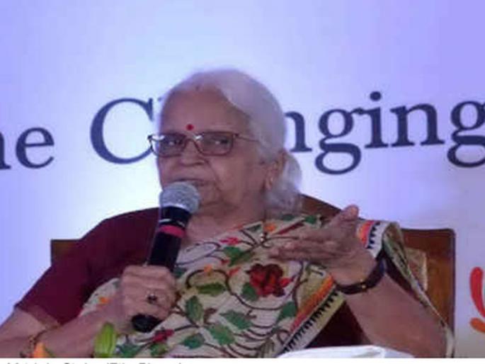 Goa governor tells youths to have at least two children | 'किमान दोन अपत्यांना जन्म द्या', गोव्याच्या राज्यपालांचा तरुणांना सल्ला Goa governor tells youths to have at least two children | 'किमान दोन अपत्यांना जन्म द्या', गोव्याच्या राज्यपालांचा तरुणांना सल्ला