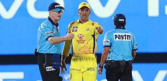 India vs West Indies: In the India-West Indies series, the umpire will not make an no ball decision; What will happen then... | India vs West Indies : भारत-वेस्ट इंडिज मालिकेत मैदानावरील पंच 'हा' महत्वाचा निर्णय नाही घेणार ; मग काय होणार