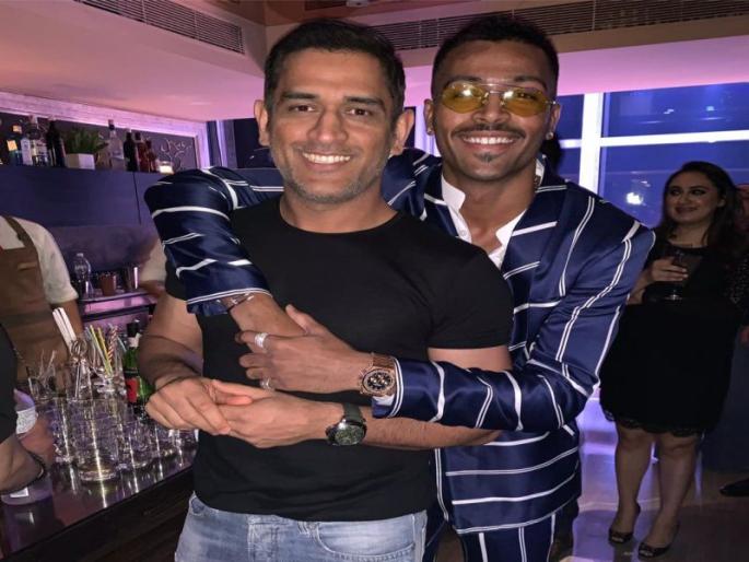 Not Dhoni but Australia's player in my mentor, Hardik Pandya said | धोनी नाही तर ऑस्ट्रेलियाचा खेळाडू माझा गुरु, हार्दिक पंड्याने तोडले तारे