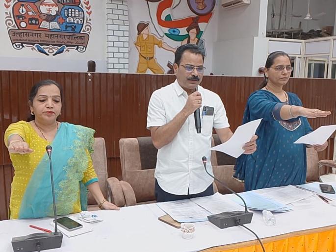 Municipality will take action against polluters; Oven-baked bread and mutton from dhabas and hotels in Ulhasnagar will be closed | प्रदूषण करणार्यांवर महापालिका करणार कारवाई; उल्हासनगरातील ढाबे व हॉटेल मधून चुलीवरील भाकरी व मटण होणार बंद Municipality will take action against polluters; Oven-baked bread and mutton from dhabas and hotels in Ulhasnagar will be closed | प्रदूषण करणार्यांवर महापालिका करणार कारवाई; उल्हासनगरातील ढाबे व हॉटेल मधून चुलीवरील भाकरी व मटण होणार बंद