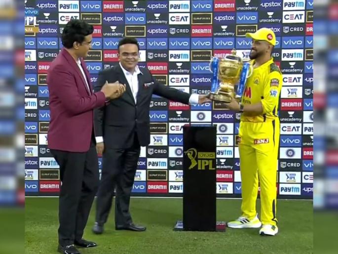 IPL 2021, CSK Won 4th Title : MS Dhoni "First I should talk about KKR not about CSK, if any team who deserves to win the title that was KKR | IPL 2021, CSK Won 4th Title : MS Dhoniनं मनही जिंकली, म्हणाला या जेतेपदाचा खरा हक्क कोलकाता नाइट रायडर्सचा 