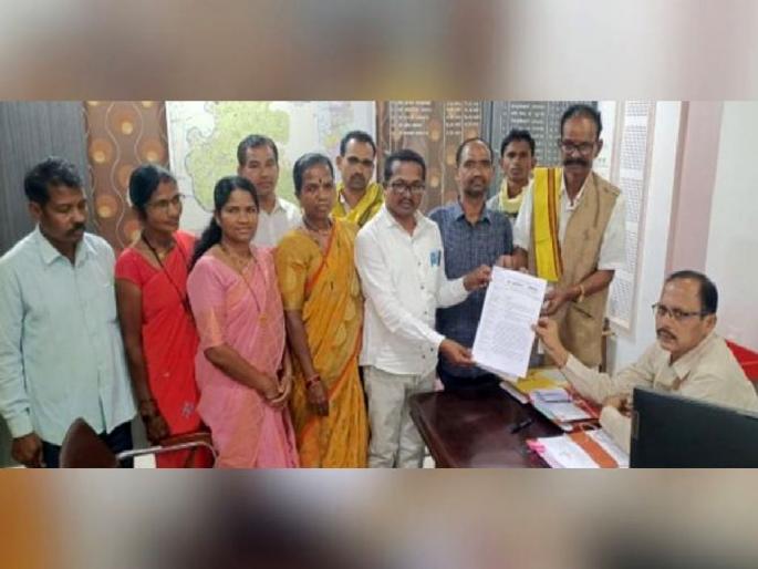 26 days to Todgatta agitation; delegation's statement to the Additional District Collector, demands to take notice regarding movement | तोडगट्टा आंदोलनाला २६ दिवस; शिष्टमंडळ म्हणाले, हा कुठला न्याय, चर्चा तर करा...! 26 days to Todgatta agitation; delegation's statement to the Additional District Collector, demands to take notice regarding movement | तोडगट्टा आंदोलनाला २६ दिवस; शिष्टमंडळ म्हणाले, हा कुठला न्याय, चर्चा तर करा...!